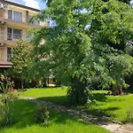 Family Magnolia, Sunny فندق ساني بيتش