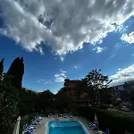 فندق Family Magnolia, Sunny 2*