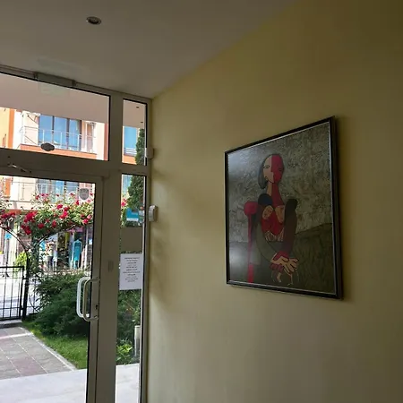 Family Magnolia, Sunny Otel 2*