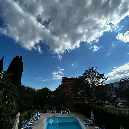 Otel Family Magnolia, Sunny 2*