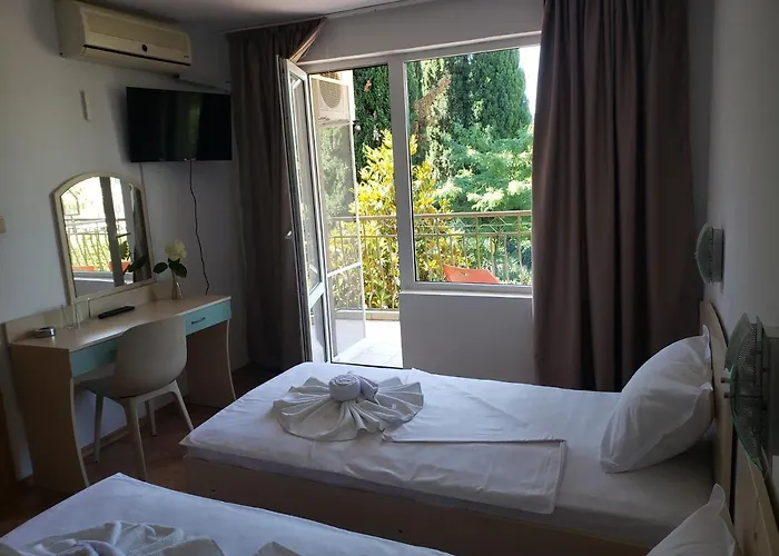 Otel Family Magnolia, Sunny 2*