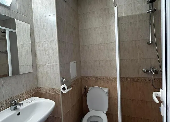 Family Magnolia, Sunny Отель