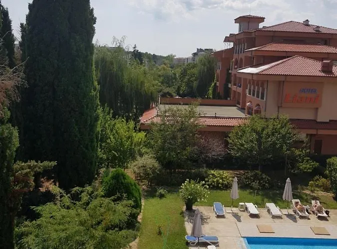 Family Magnolia, Sunny Hotel Sluneční pobřeží